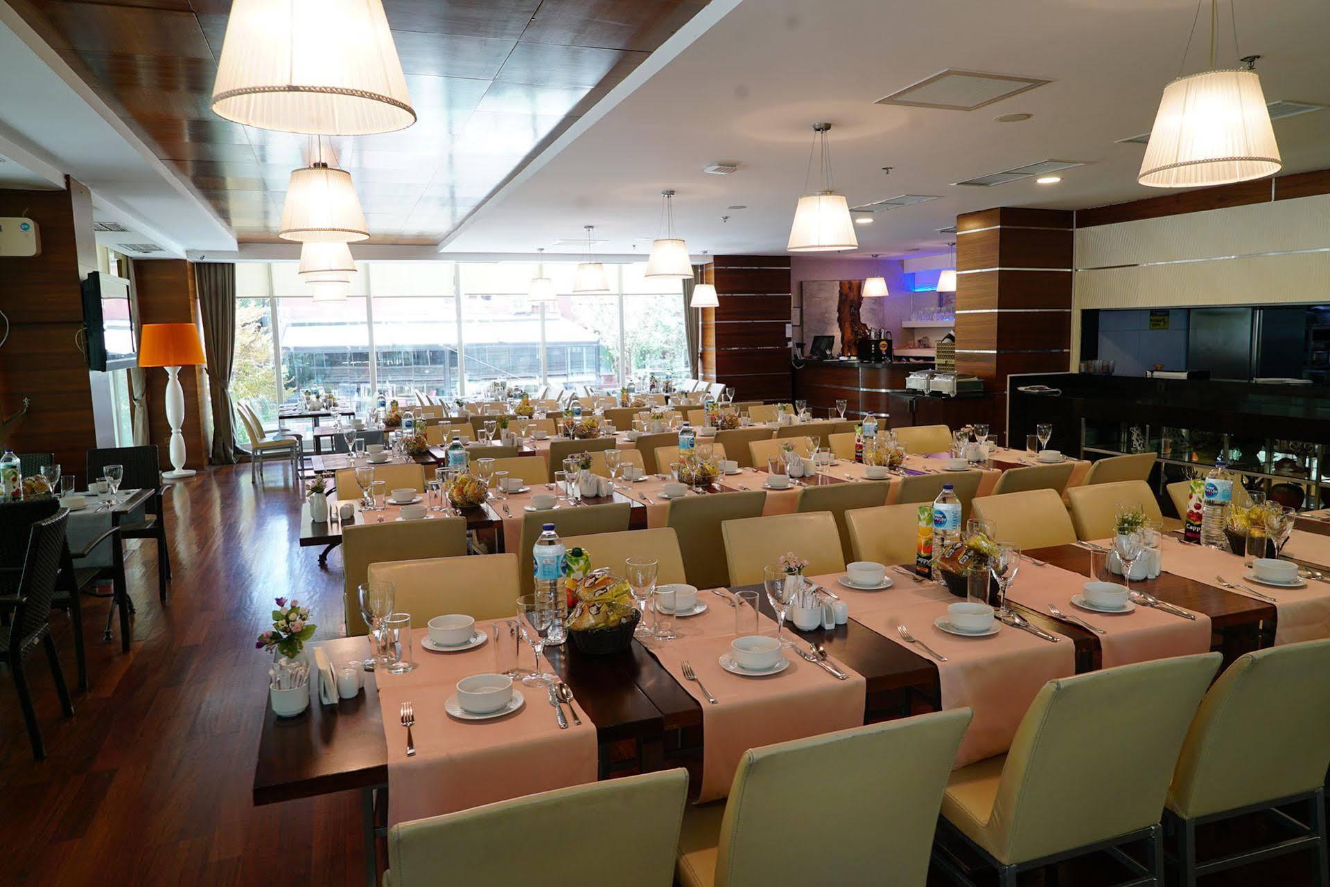 Alba Hotel Ankara Eksteriør billede